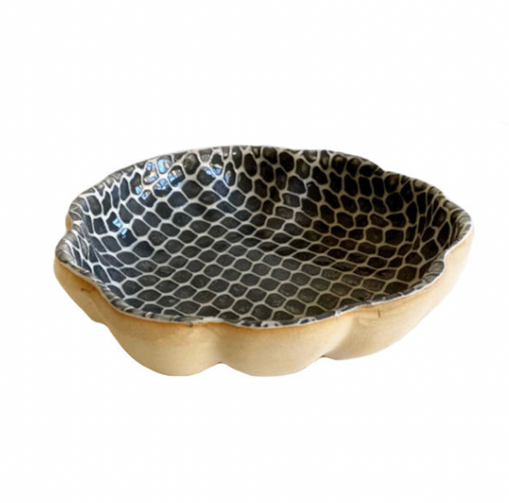 Medium Scallop Bowl 